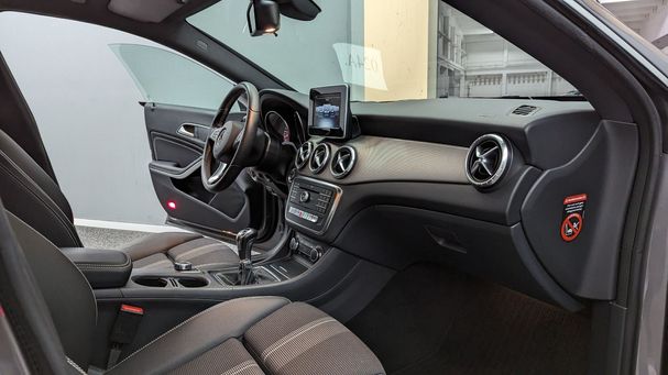 Mercedes-Benz CLA 180 80 kW image number 18