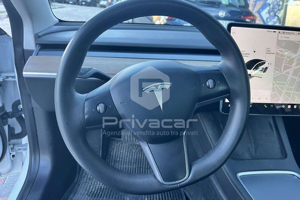 Tesla Model 3 Long Range AWD Dual Motor 150 kW image number 11