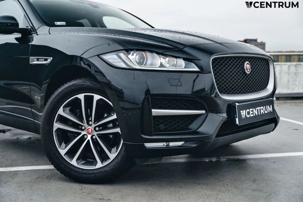 Jaguar F-Pace AWD R-Sport 132 kW image number 15