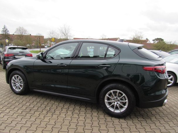 Alfa Romeo Stelvio Q4 140 kW image number 8