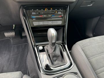 Car image 36