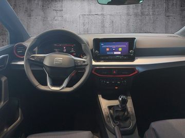 Car image 10