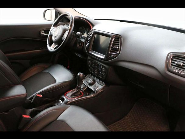 Jeep Compass 1.3 Turbo PHEV Trailhawk 177 kW image number 3