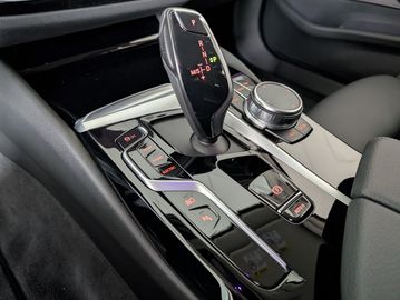 Car image 45