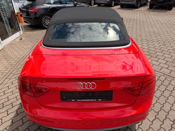 Car image 34