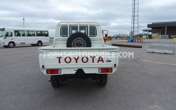 Toyota Land Cruiser 97 kW image number 10