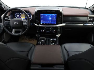 Car image 26