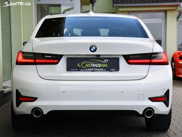 BMW 320d Sport Line 140 kW image number 10