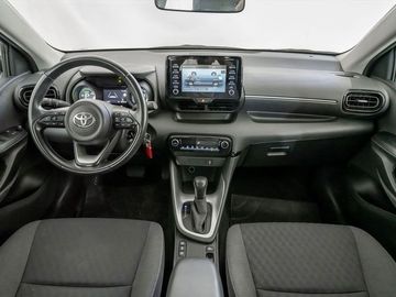 Car image 10