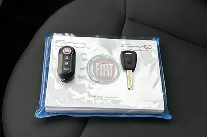 Car image 24