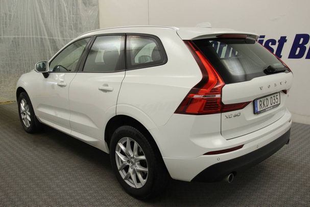 Volvo XC60 T4 Momentum 140 kW image number 4