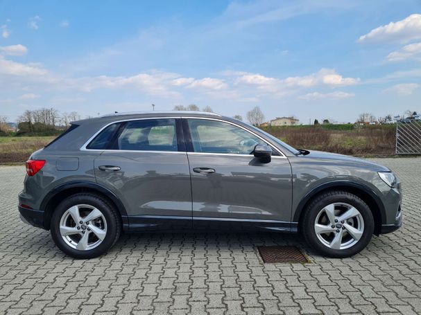 Audi Q3 2.0 TDI 110 kW image number 4