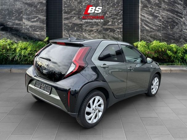 Toyota Aygo X 53 kW image number 10