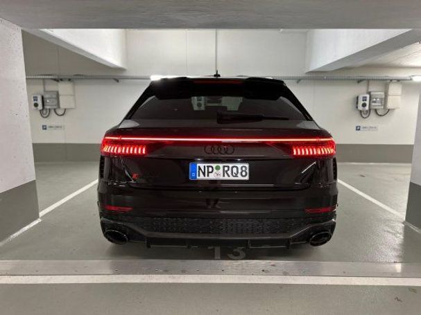 Audi RSQ8 4.0 TFSI quattro 441 kW image number 8