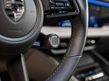 Car image 39