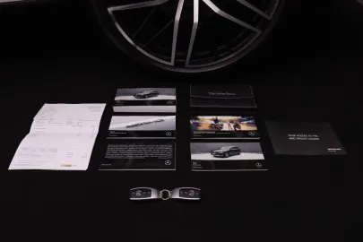 Car image 33