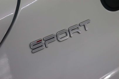 Car image 31