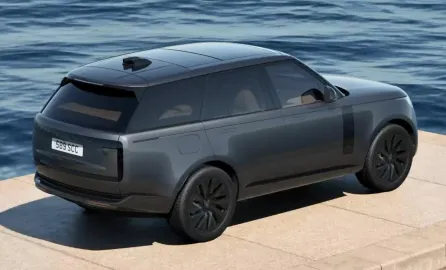 Car image 3
