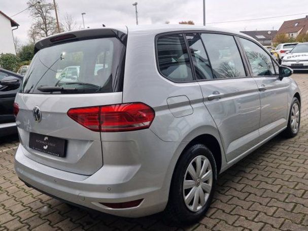 Volkswagen Touran 1.6 TDI 85 kW image number 6