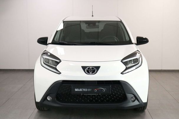 Toyota Aygo X 1.0 VVT-i 53 kW image number 2