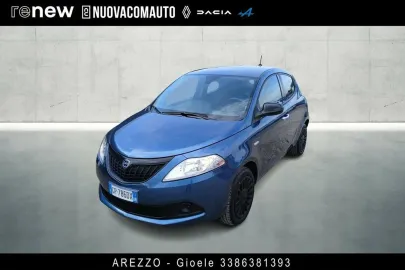 Car image 1