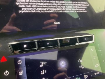Car image 29