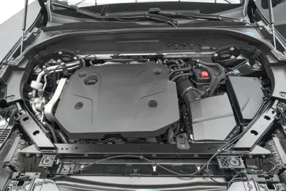 Car image 27