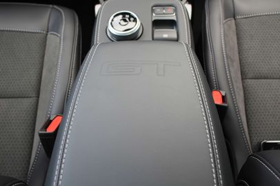 Car image 36