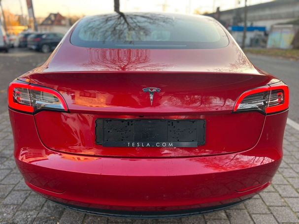 Tesla Model 3 Plus 239 kW image number 4