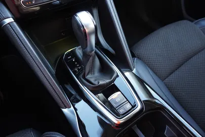 Car image 32