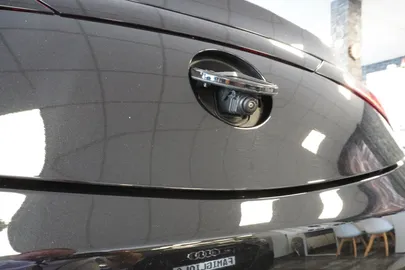 Car image 39