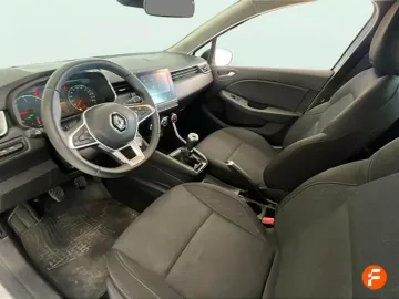 Car image 32