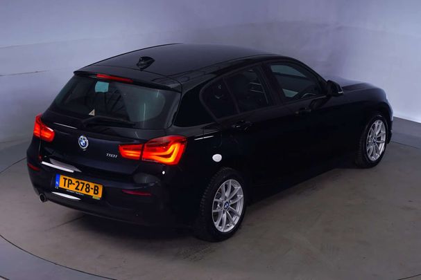 BMW 118i 100 kW image number 13