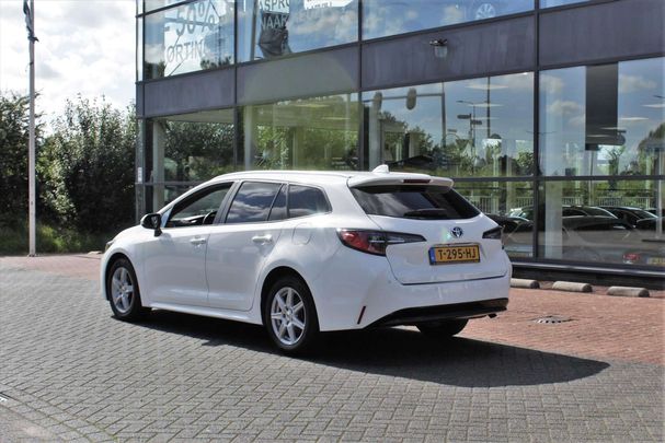 Toyota Corolla 1.8 Hybrid Touring Sports 88 kW image number 9