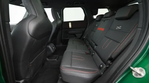 Car image 25