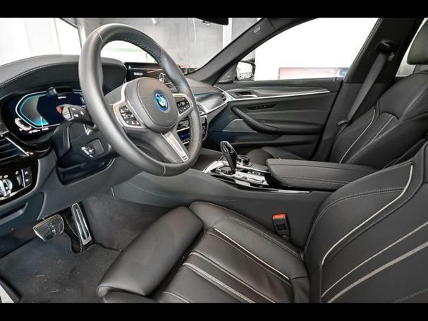 BMW 530 Touring 215 kW image number 5