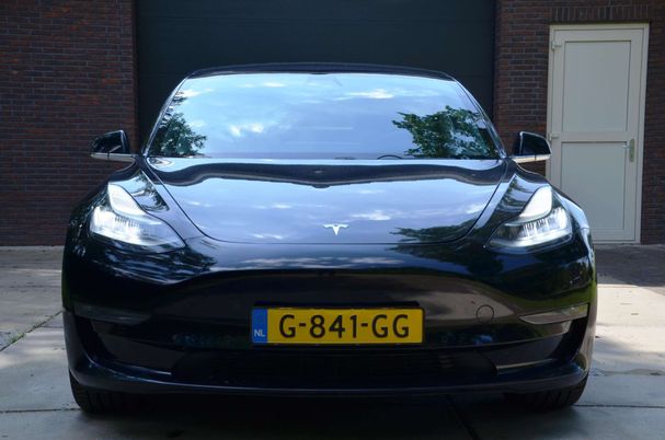 Tesla Model 3 Long Range AWD 258 kW image number 27