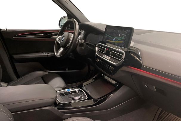 BMW iX3 210 kW image number 6