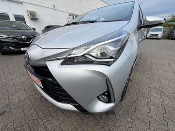 Car image 33