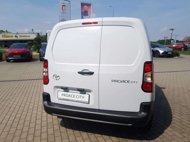 Toyota Proace City 1.5 75 kW image number 6