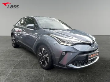 Car image 3