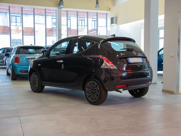 Lancia Ypsilon 51 kW image number 3