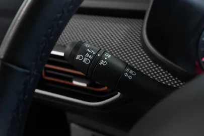 Car image 29