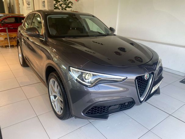 Alfa Romeo Stelvio 2.0 Turbo Super 147 kW image number 2