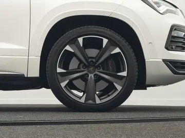 Car image 50