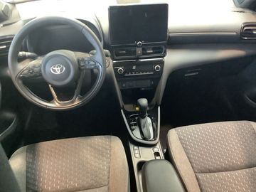 Car image 12