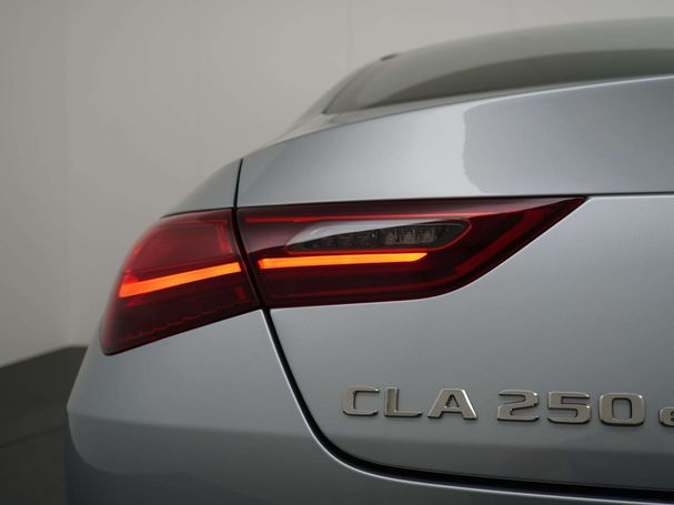 Mercedes-Benz CLA 250 160 kW image number 12