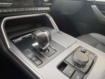 Car image 36