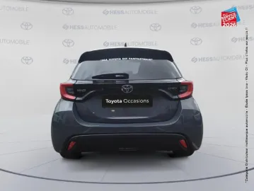 Car image 5