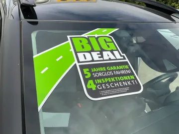 Car image 29